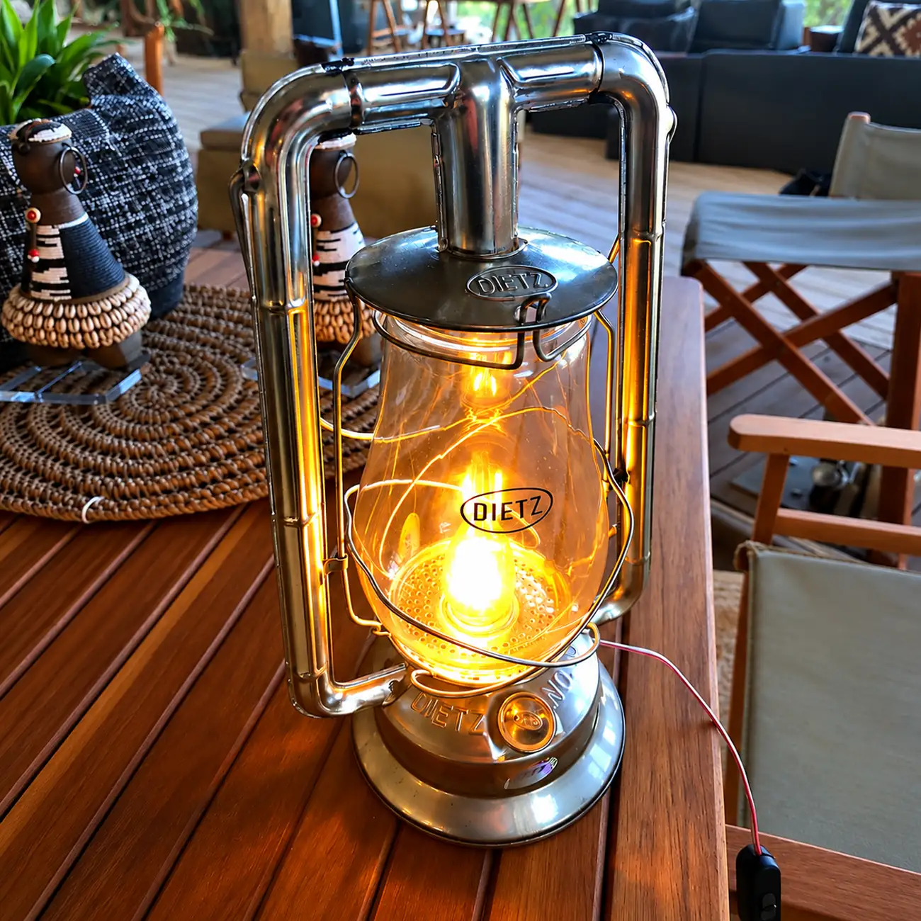 Dietz Monarch Lantern Electric - Silver