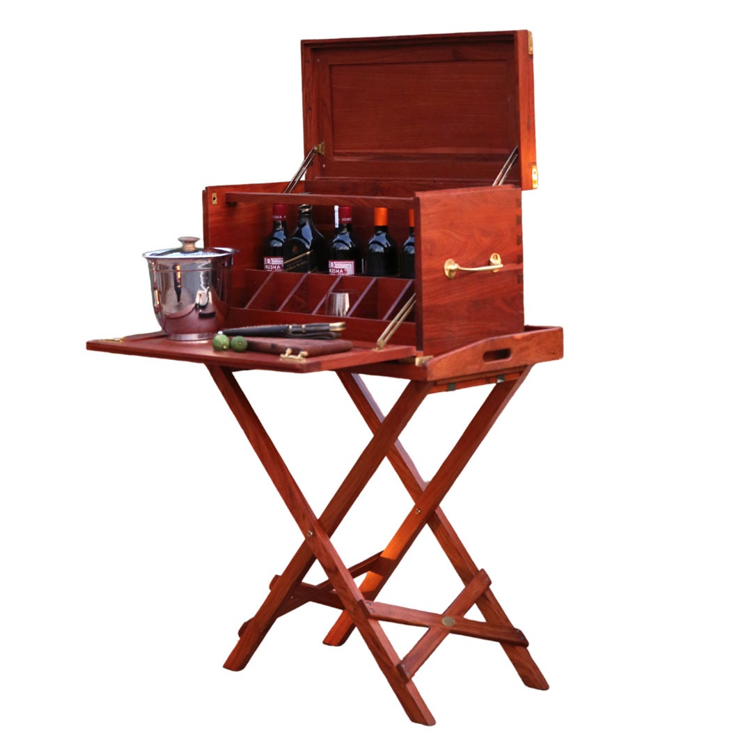 Kariba Field Bar with Tray Table